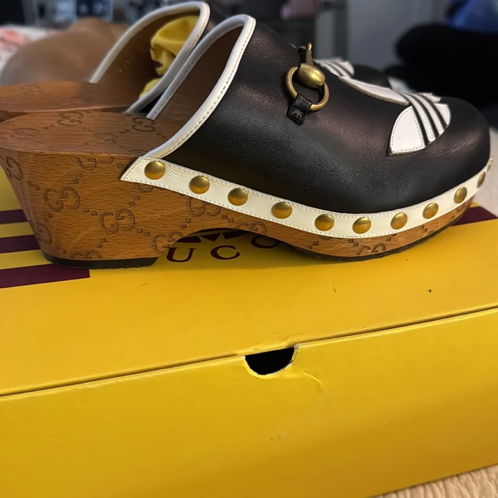 Gucci Black and Brown Clogs with adidas Logo - Picture 2 of 7
